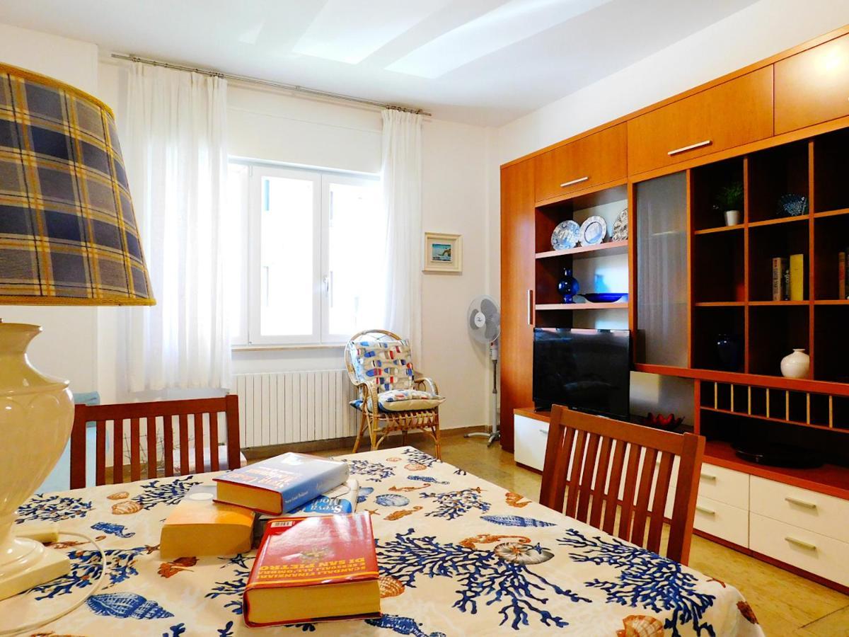 Fantastico Appartamento In Centro, Levanto Eksteriør billede